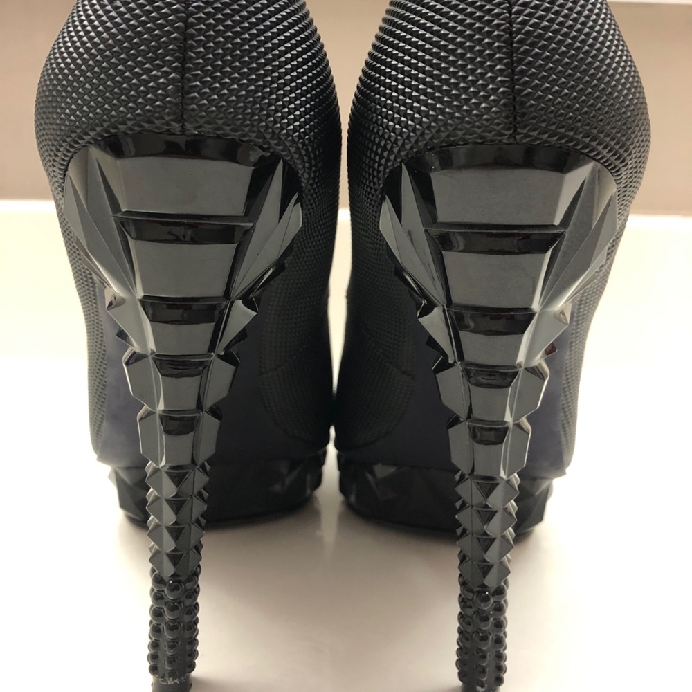 Rachel Roy Heels